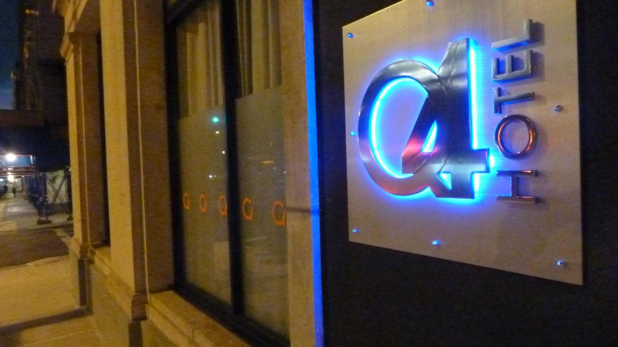 Q4 Hotel And Hostel New York Kültér fotó